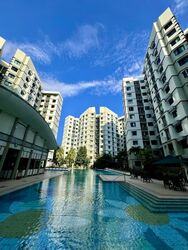 Simei Green Condominium (D18), Condominium #532690341